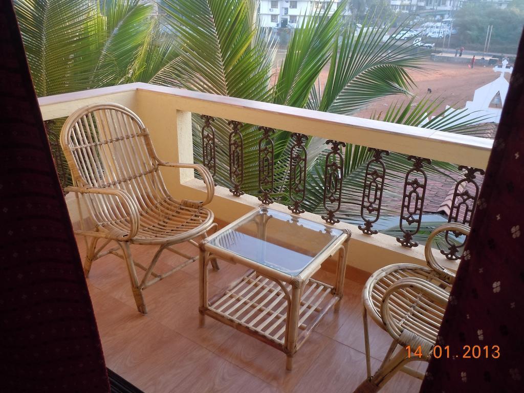 Vailankanni Holiday Homes Calangute Exterior photo